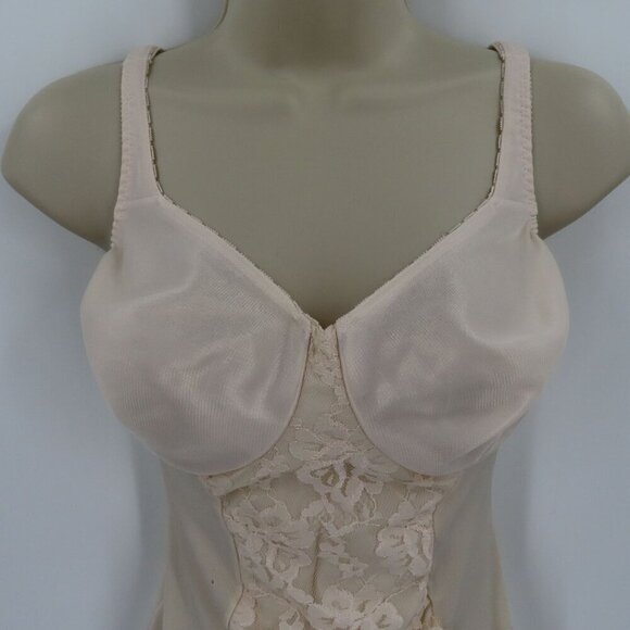 Vintage Olga 36C 43010 Beige Ivory Lace Panel Bodysuit Teddy Shapewear Womens - Picture 3 of 16